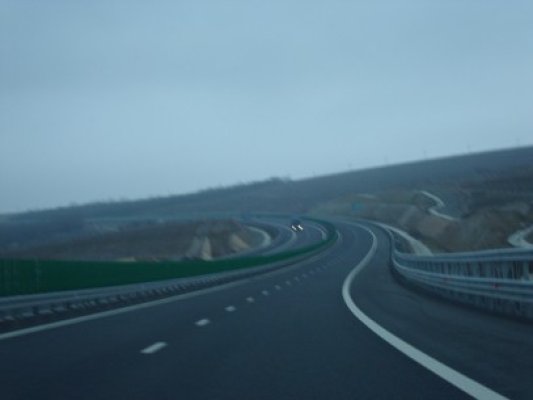 Atenţie, şoferi! Şase radare fixe vor fi montate pe Autostrada Soarelui, între Medgidia şi Cernavodă